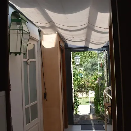 Nyaraló Filoses 18a *